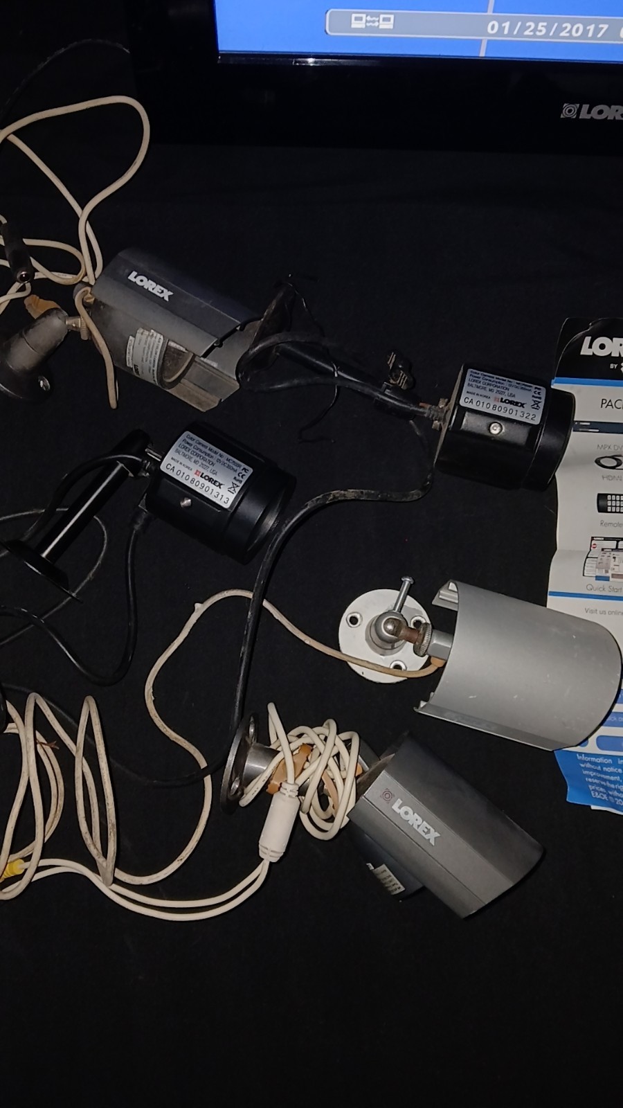 Lorex Security Camera System. Wired 320 Gb Storage 5 Cameras Model L20wd800321