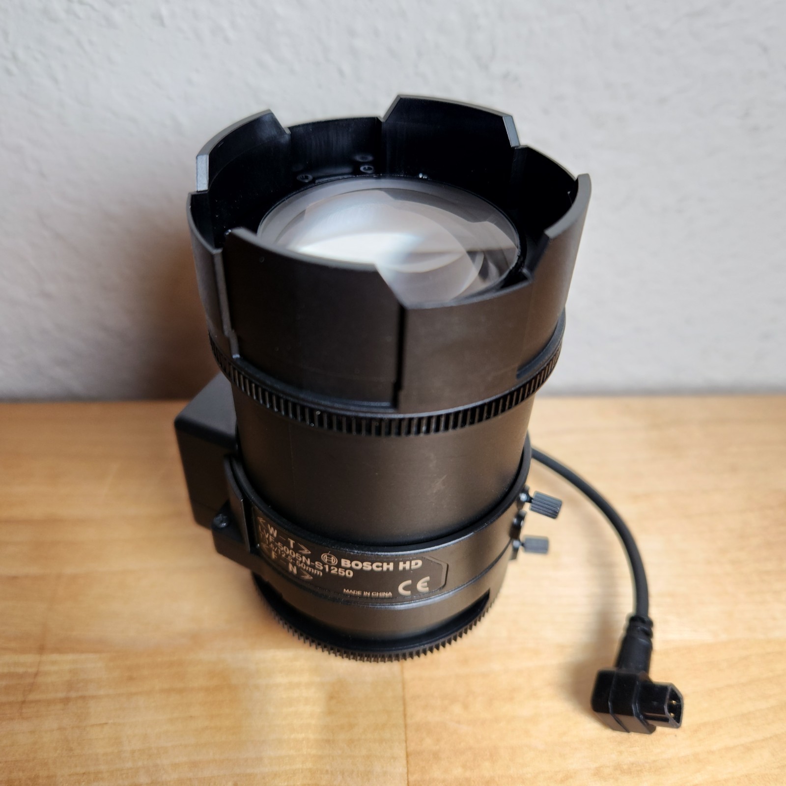 Bosch LVF-5005N-S1250 5MP C-mount 12-50mm Varifocal Security Camera Lens