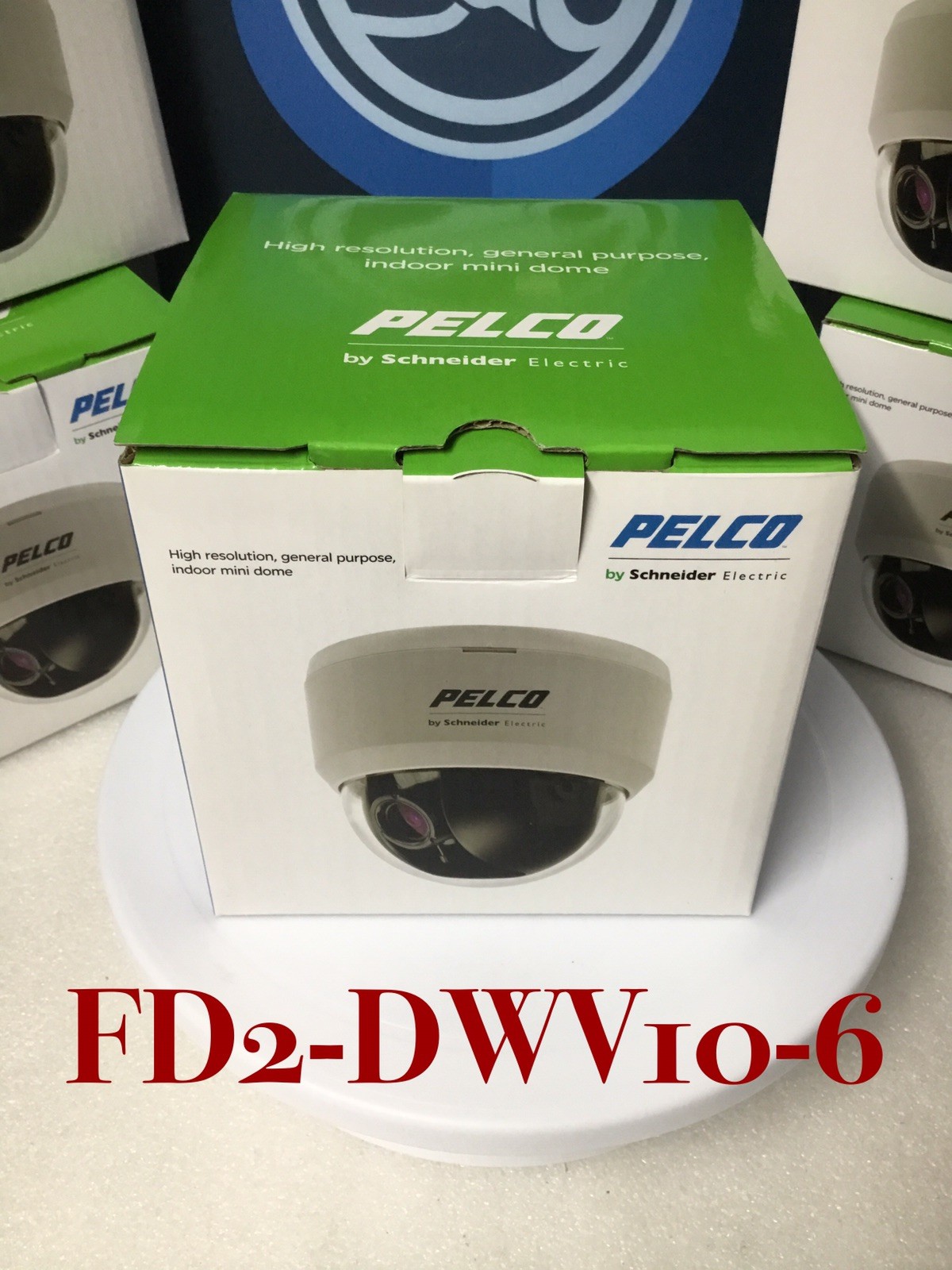 Pelco FD2-DWV10-6 Security Color Camera W/650TVL 2.8-10.5mm NTSC WDR Analog NEW!