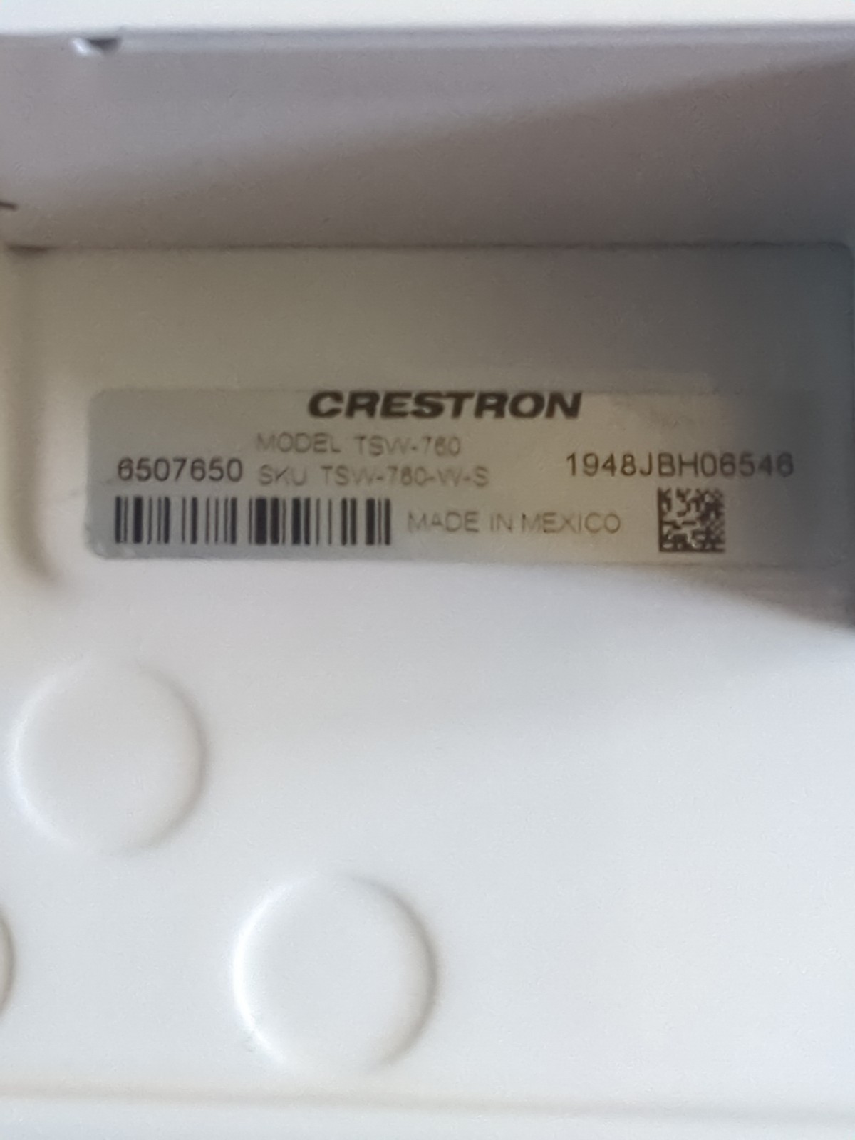 Crestron TSW-760-W-S 7″ Capacitive Touch Screen Display (White) + Tabletop Mount