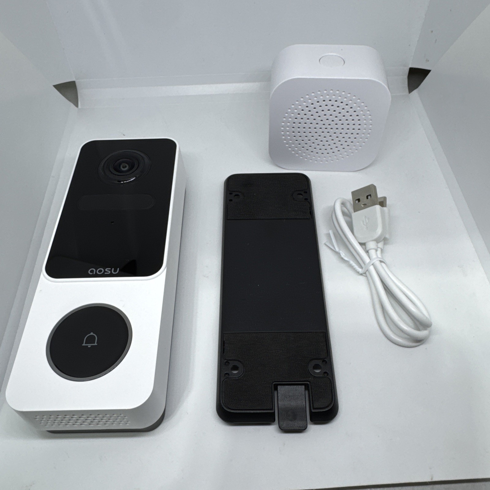 aosu Wireless Doorbell Camera with Chime, 2.4GHz,pre-owned Good Conditions