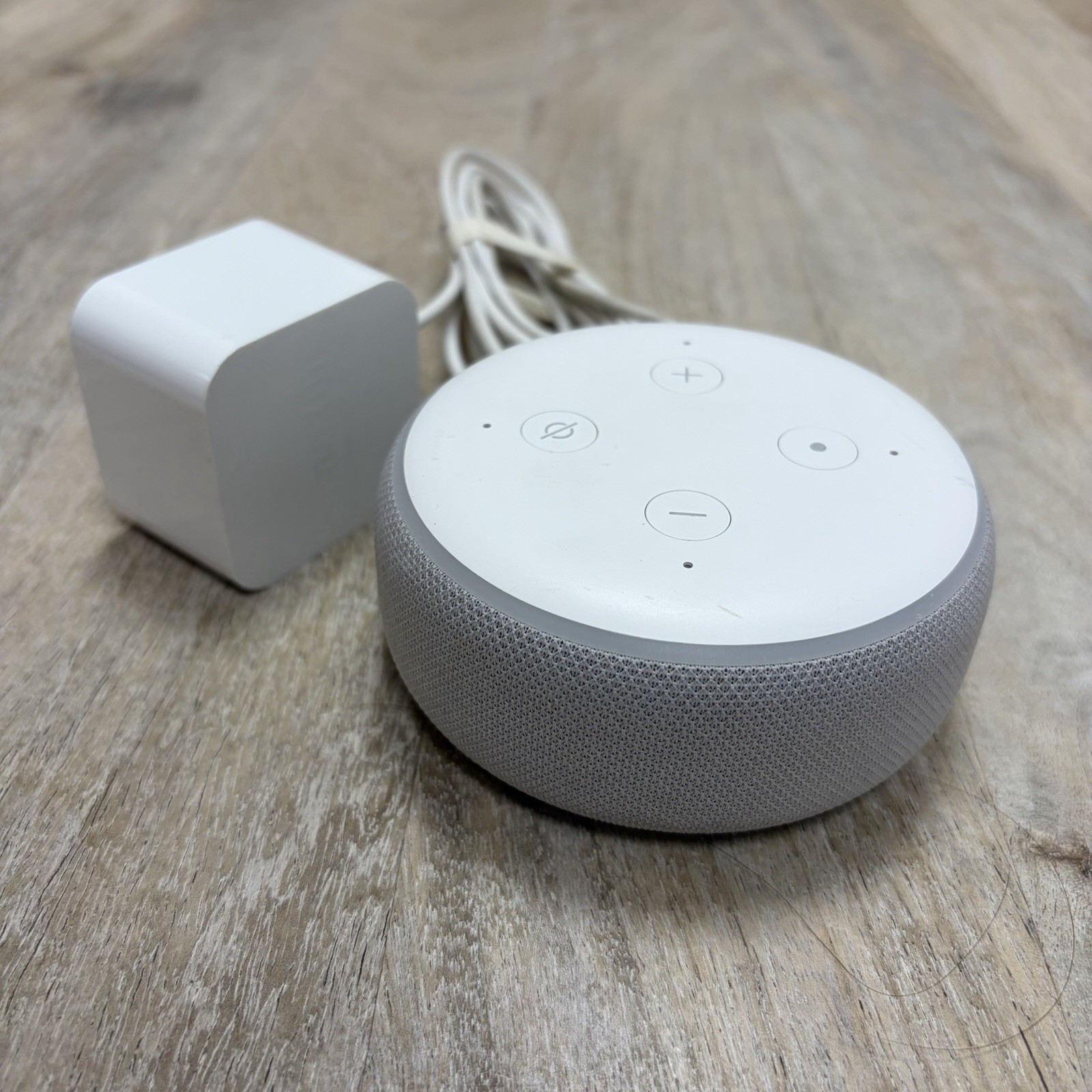 Amazon Echo Dot 3rd Generation Alexa Smart Speaker Model D9N29T Sandstone White