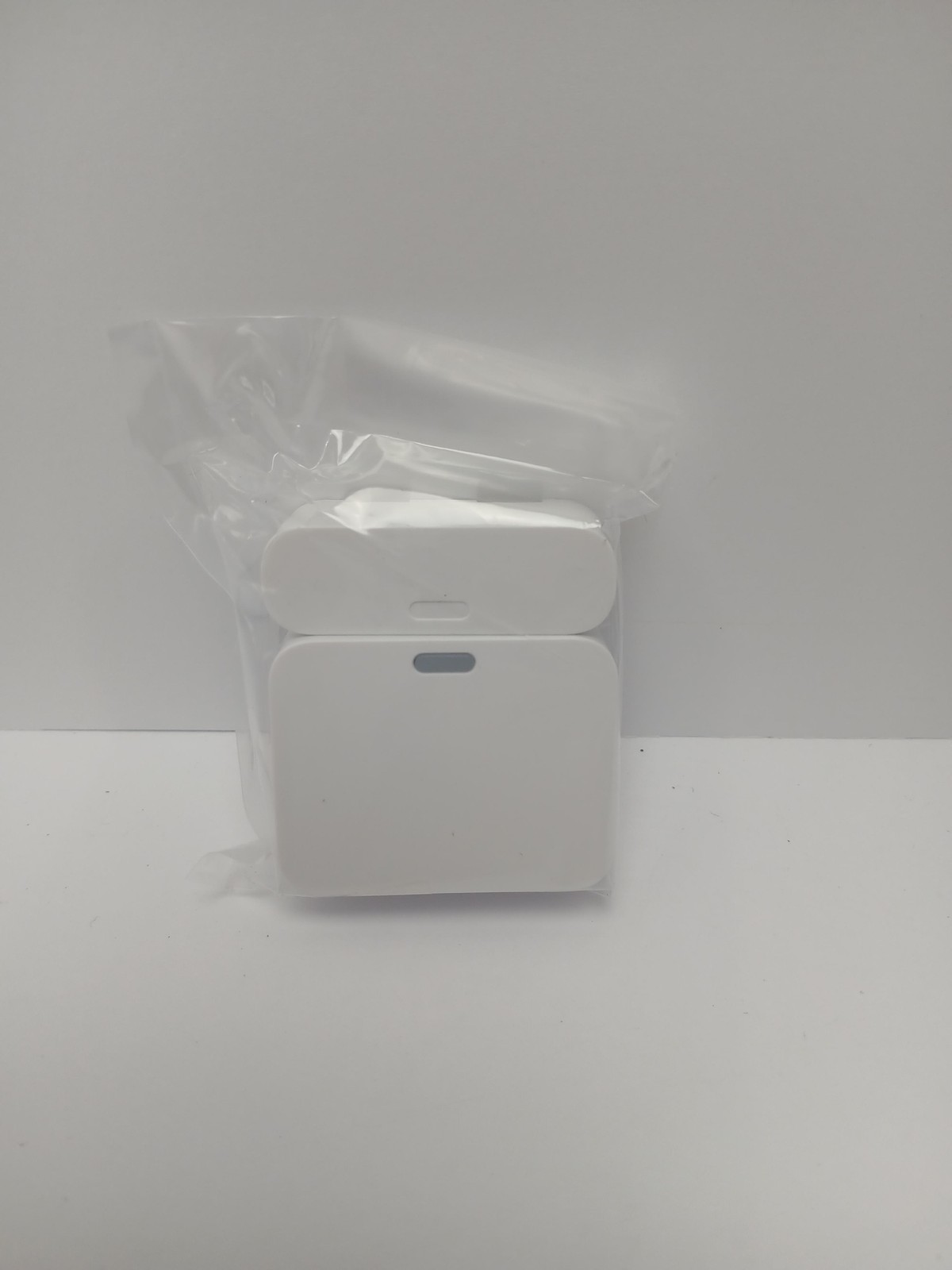 SimpliSafe Entry Sensor ES3 Door Window Contact 2 Pack White Gen 3 Alarm System