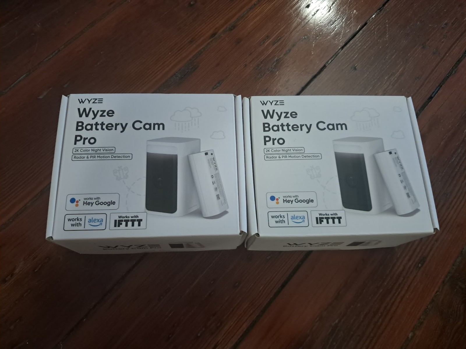 2-pack Wyze Battery Cam Pro 2k Security Outdoor / Indoor Camera Open Box – White
