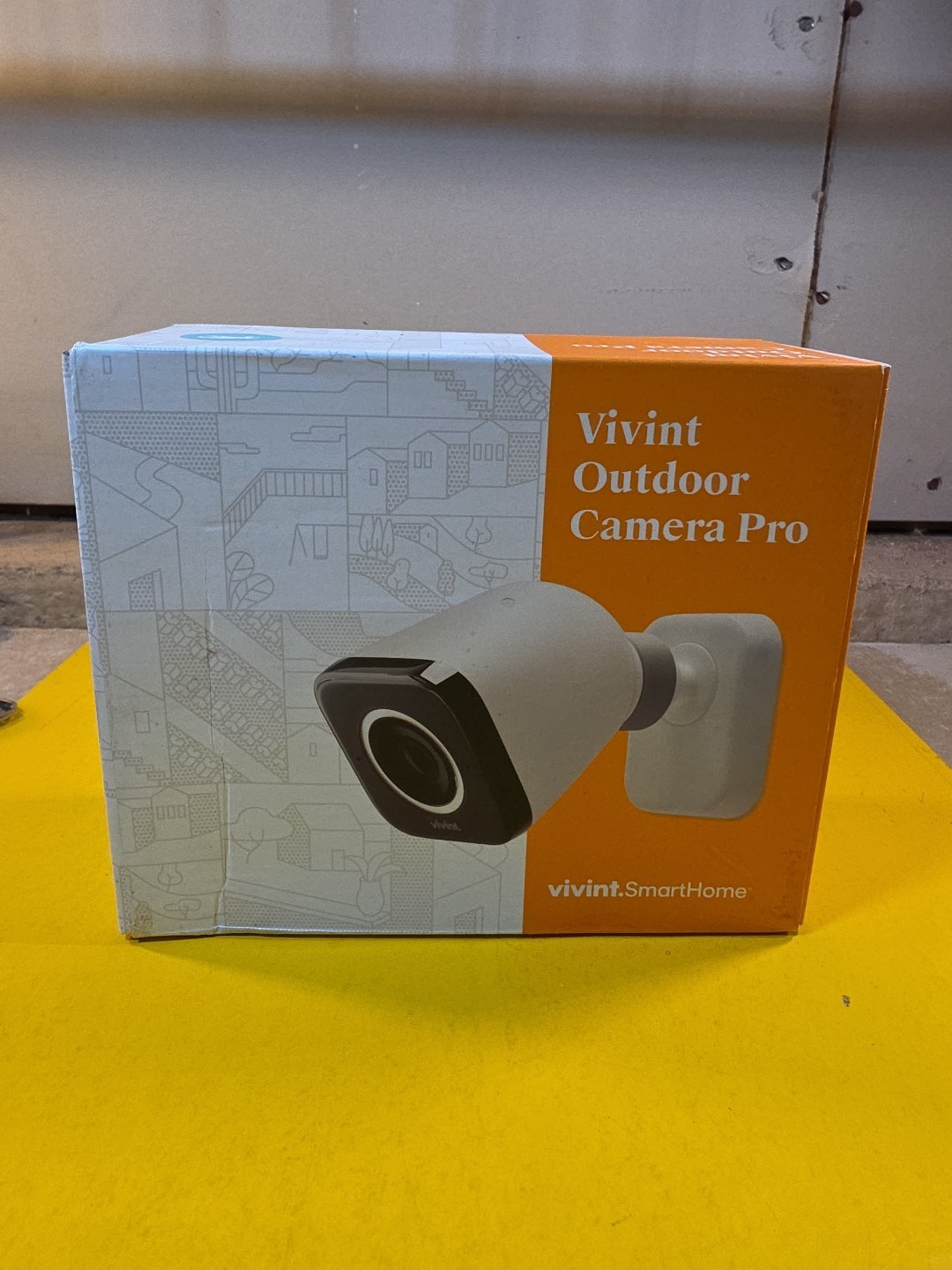 NEW Vivint Outdoor Camera Pro Gen 1 VS-ODC300-WHT. New