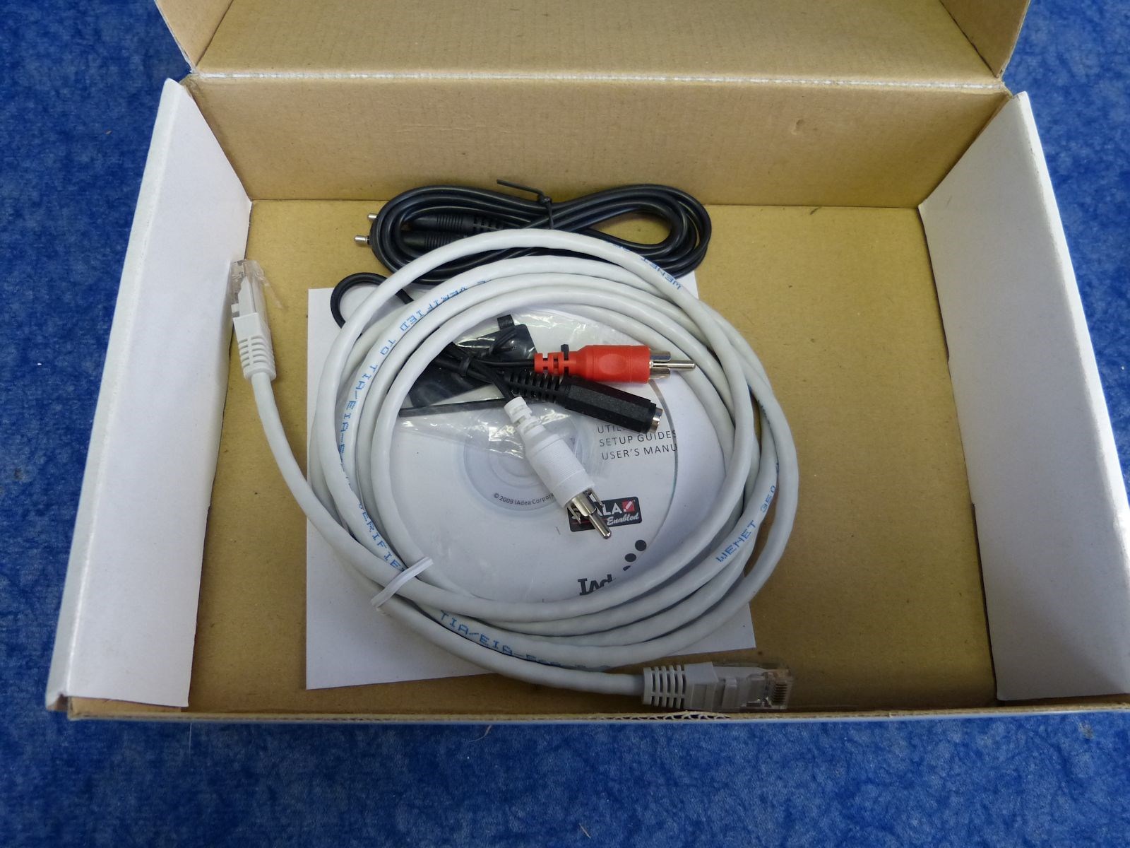 IAdea NMP-200U Solid-State Network Digital Signage Media Player G40