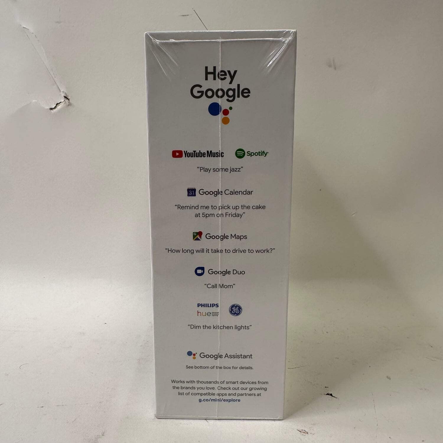 New Google Smart Display with Google Assistant Charcoal GA00781