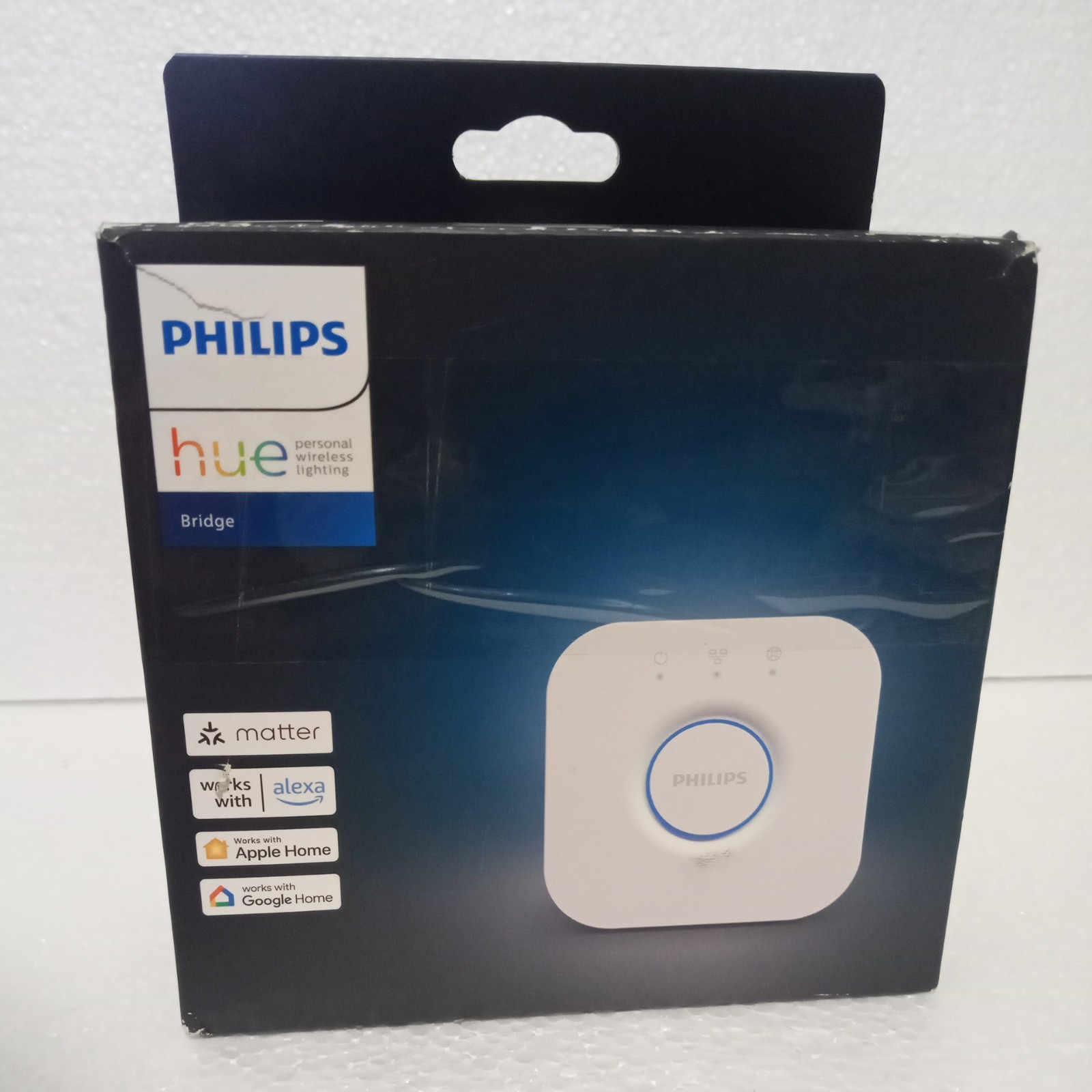 Philips Hue Bridge (3rd Generation) Lighting Controller Hub – White