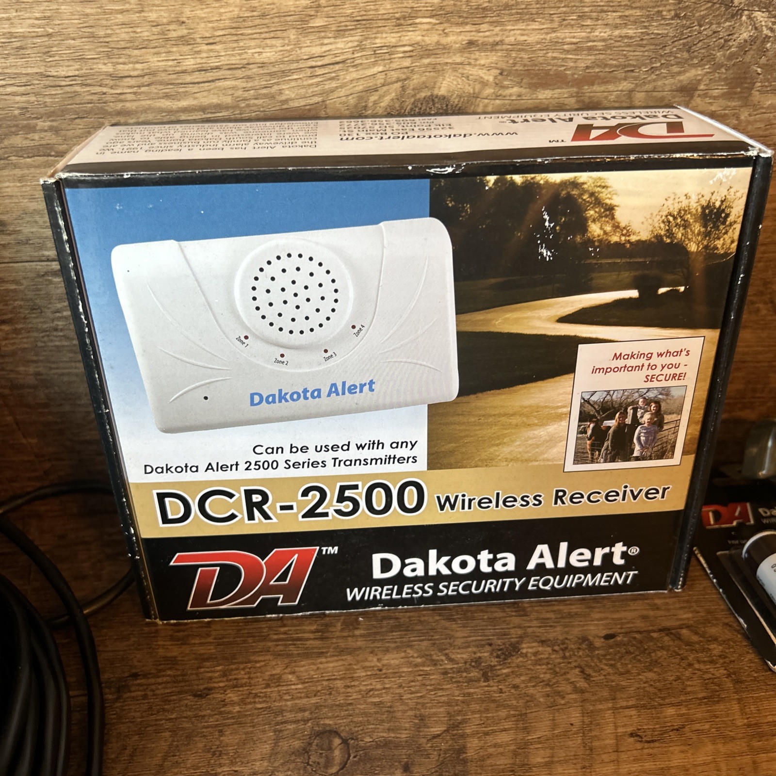 Dakota Alert DCR-2500 and Wireless Receiver DCPT-2500 Probe Kit – Driveway Alarm