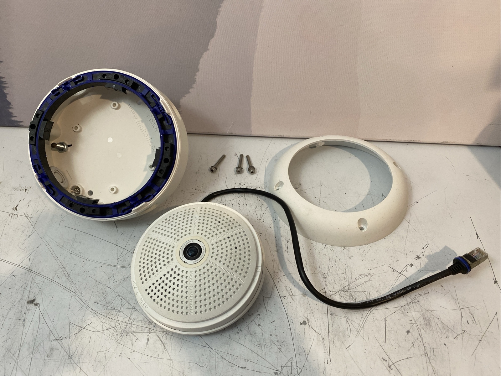 Mobotix MX-Q24M-SEC~D11 / Q24 3.1 Megapixel Dome Network IP Security Camera Used