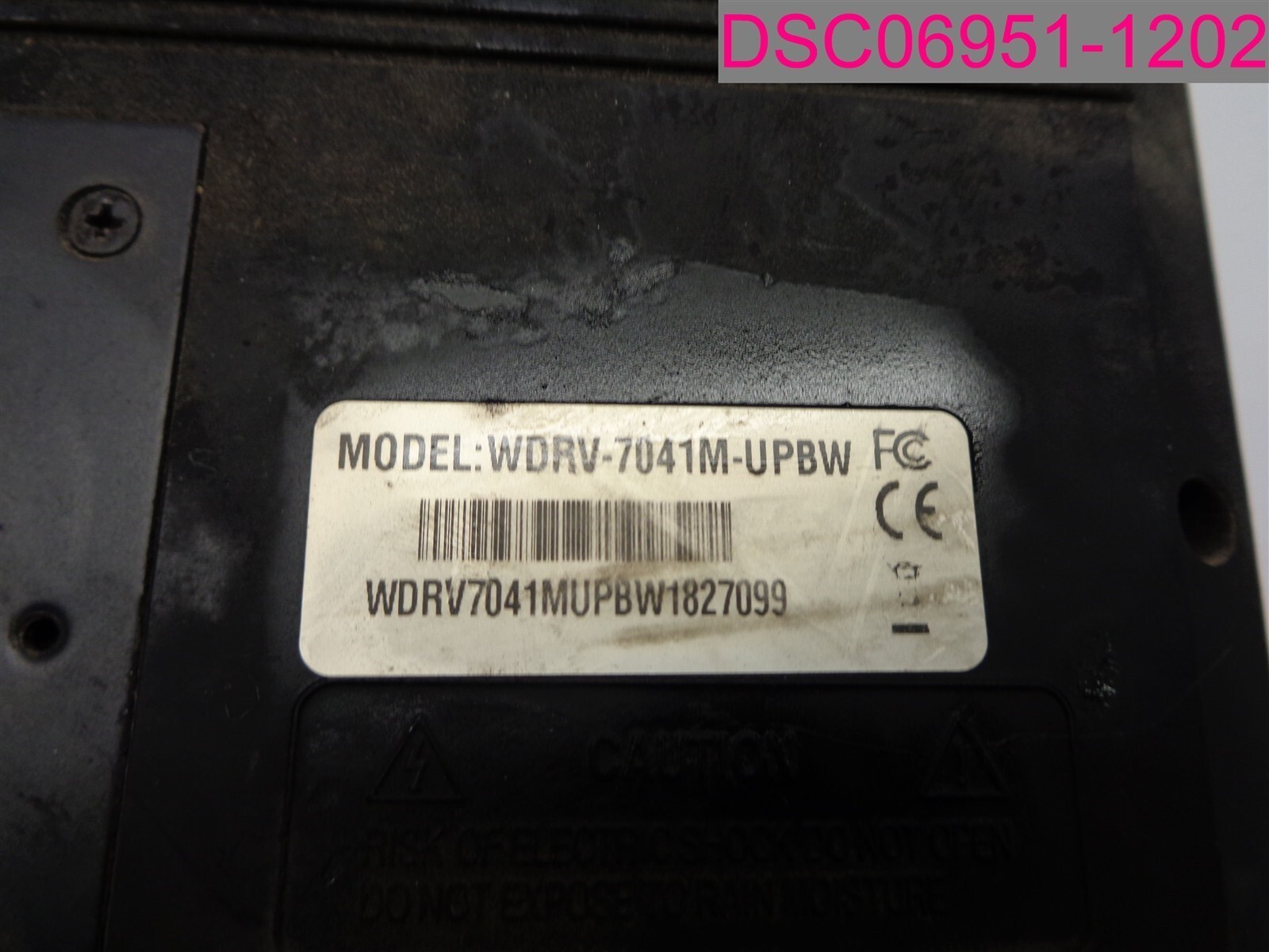 WELDEX TFT LCD Monitor 7″ Screen WDRV-7041M-UPBW