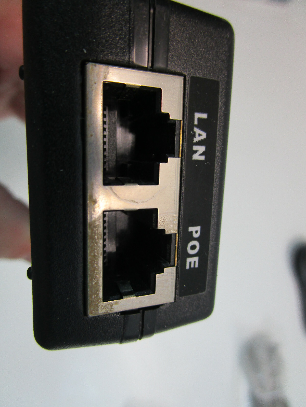 In-Wall Wi-Fi, Data, and VoIP Device – HD Communications Corp. – HD24613