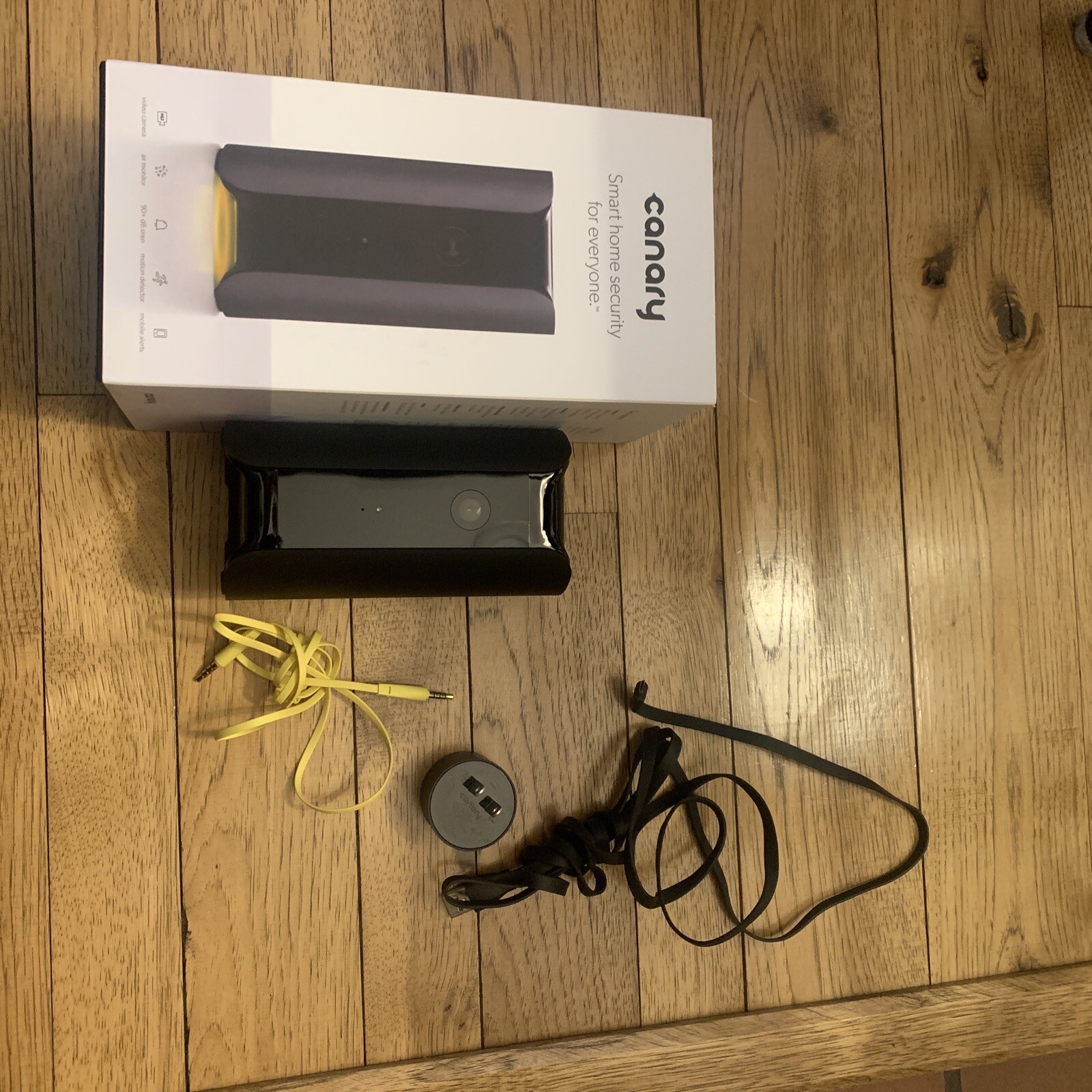 Canary Pro All-in-One Home Security Device, With Air Quality Meter – Black