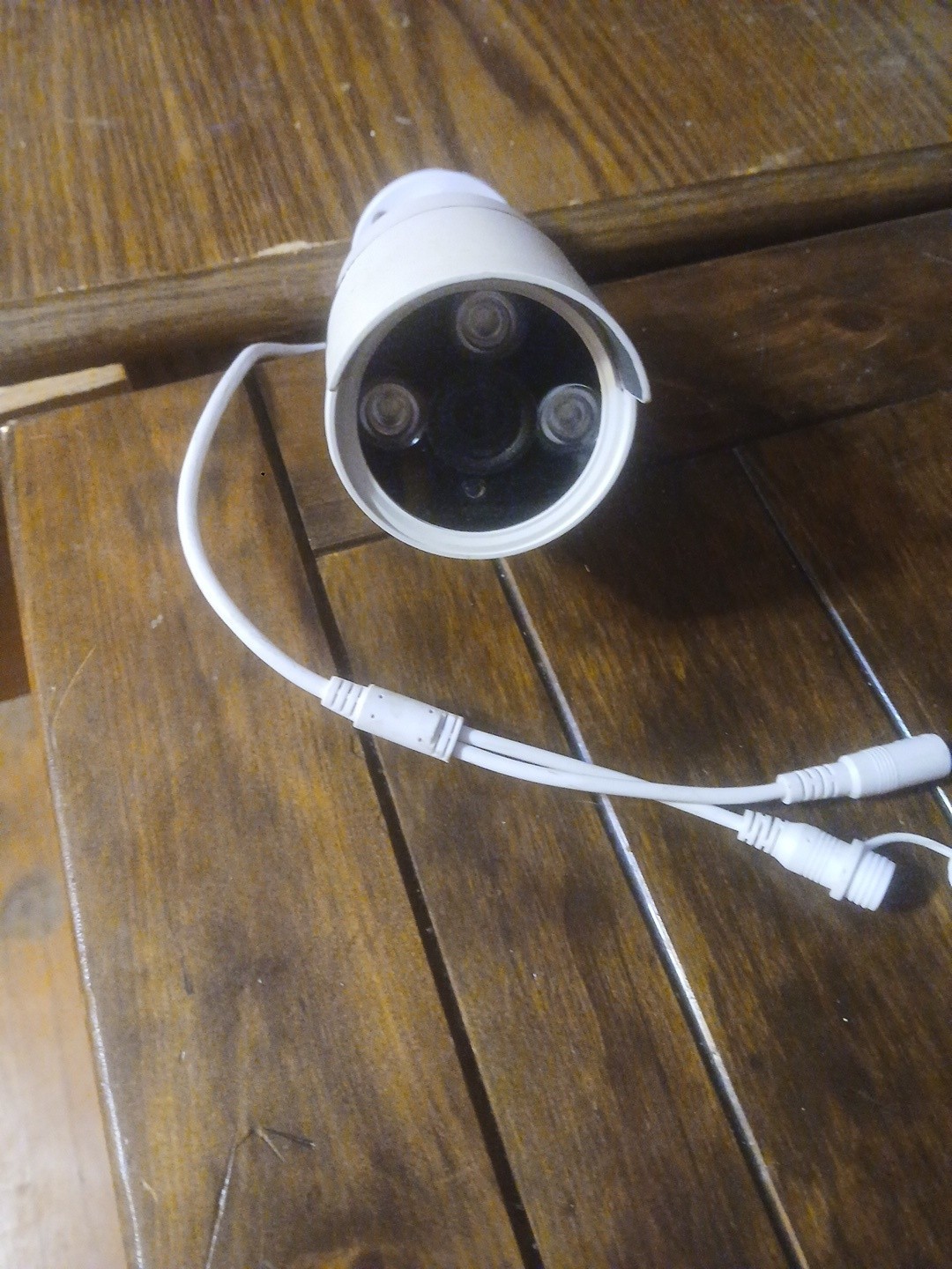 Lorex Lwu3720-c HD Security Camera – White
