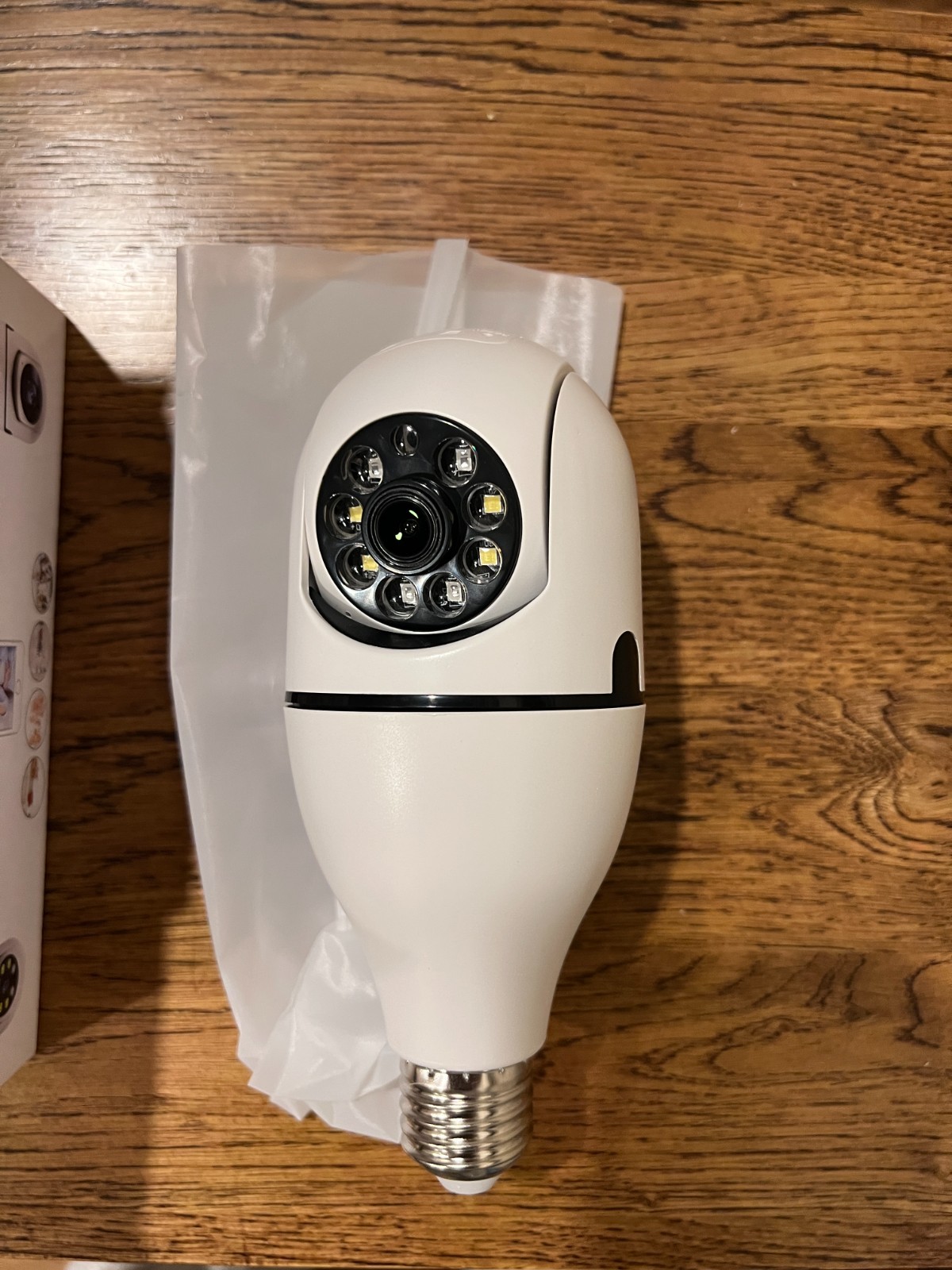 Wifi Light-Socket Smart Camera 2MPYH-8811I (new)