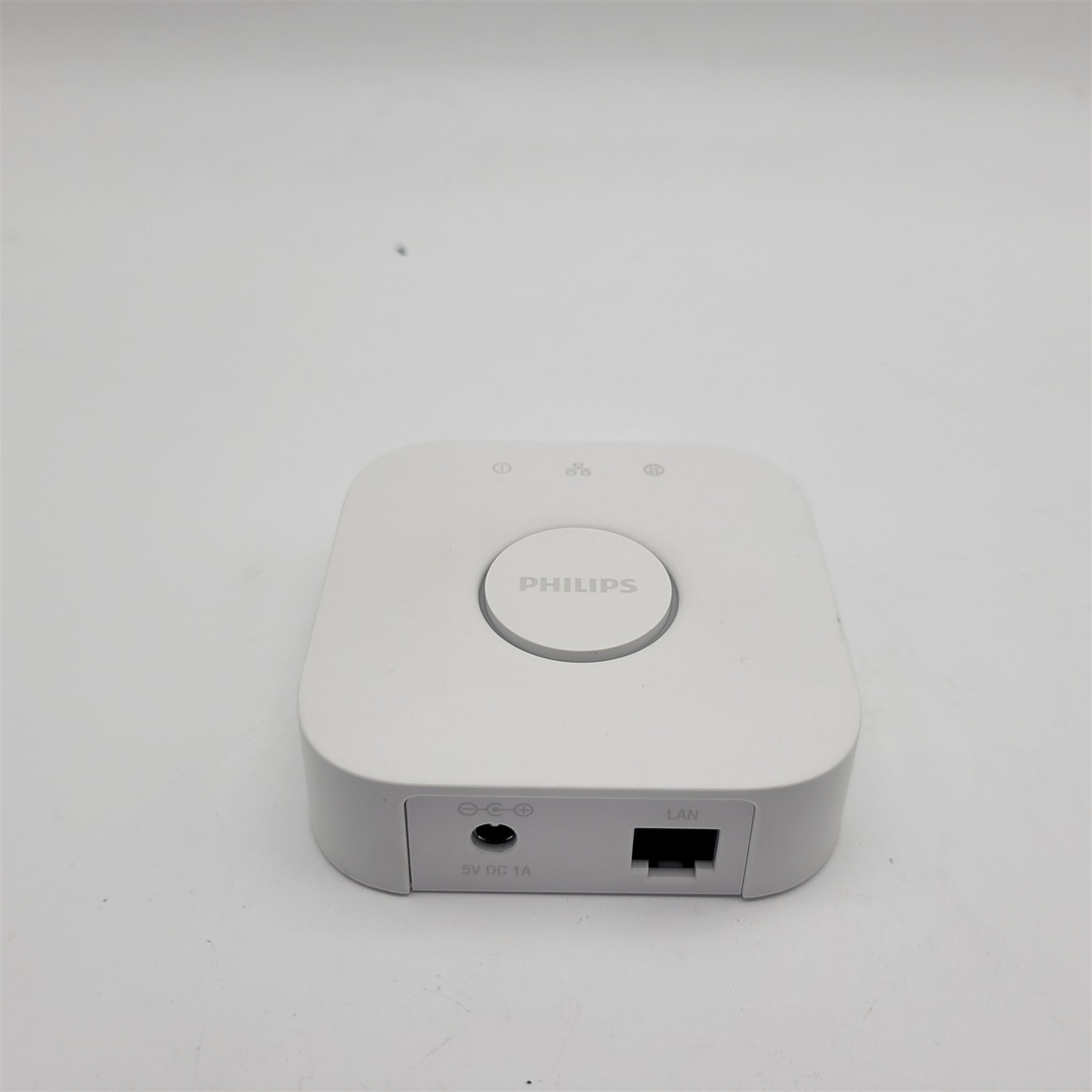 Philips Hue Smart Hub (Apple HomeKit, and Google Assistant)
